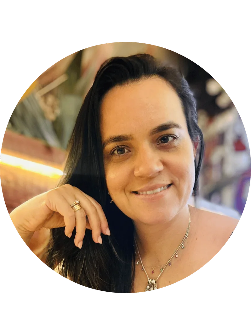 Retrato da Fernanda sorrindo